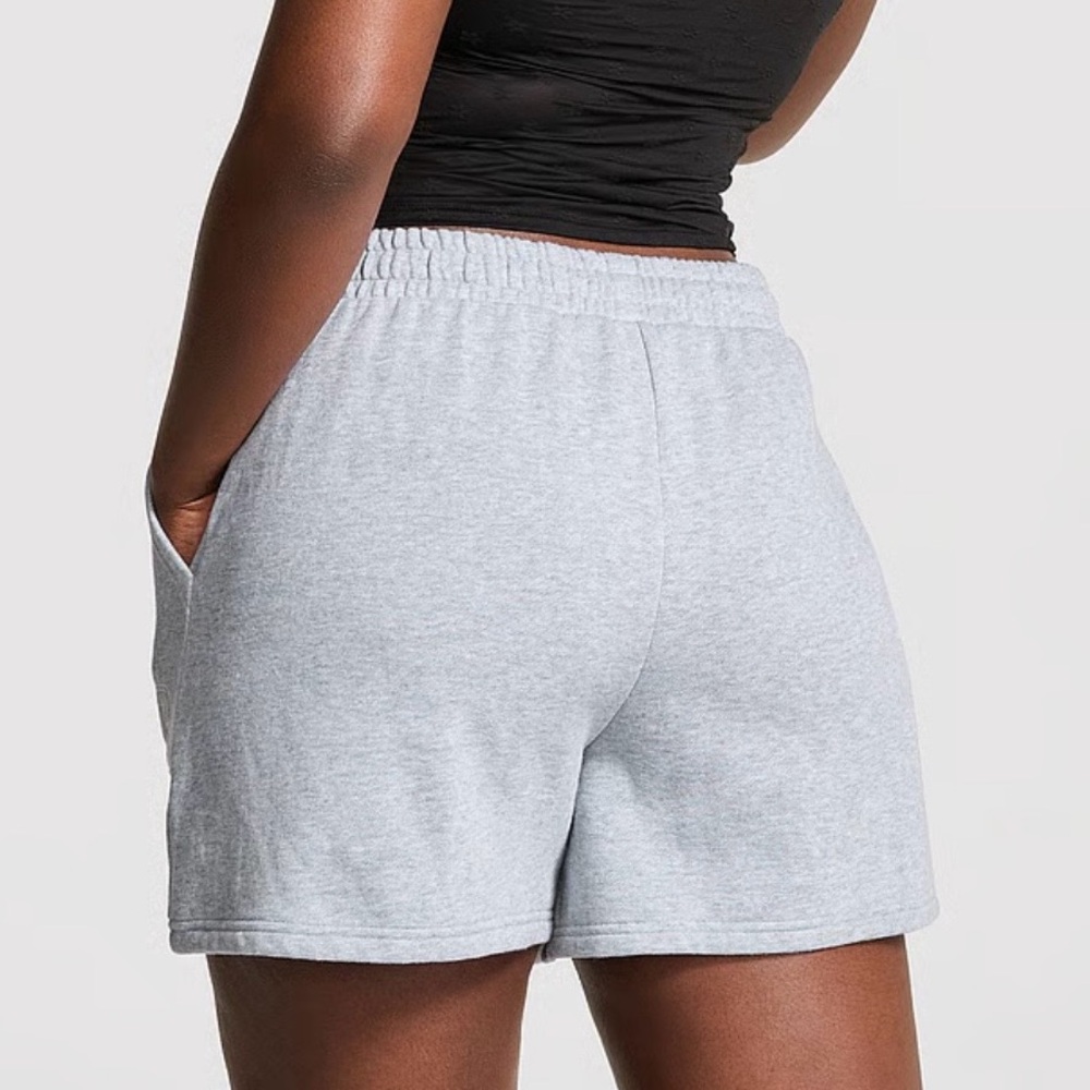 PINK VICTORIA’S SECRET Ivy Fleece Sweat Shorts High Rise Relaxed Fit Grey XL - Picture 6 of 13